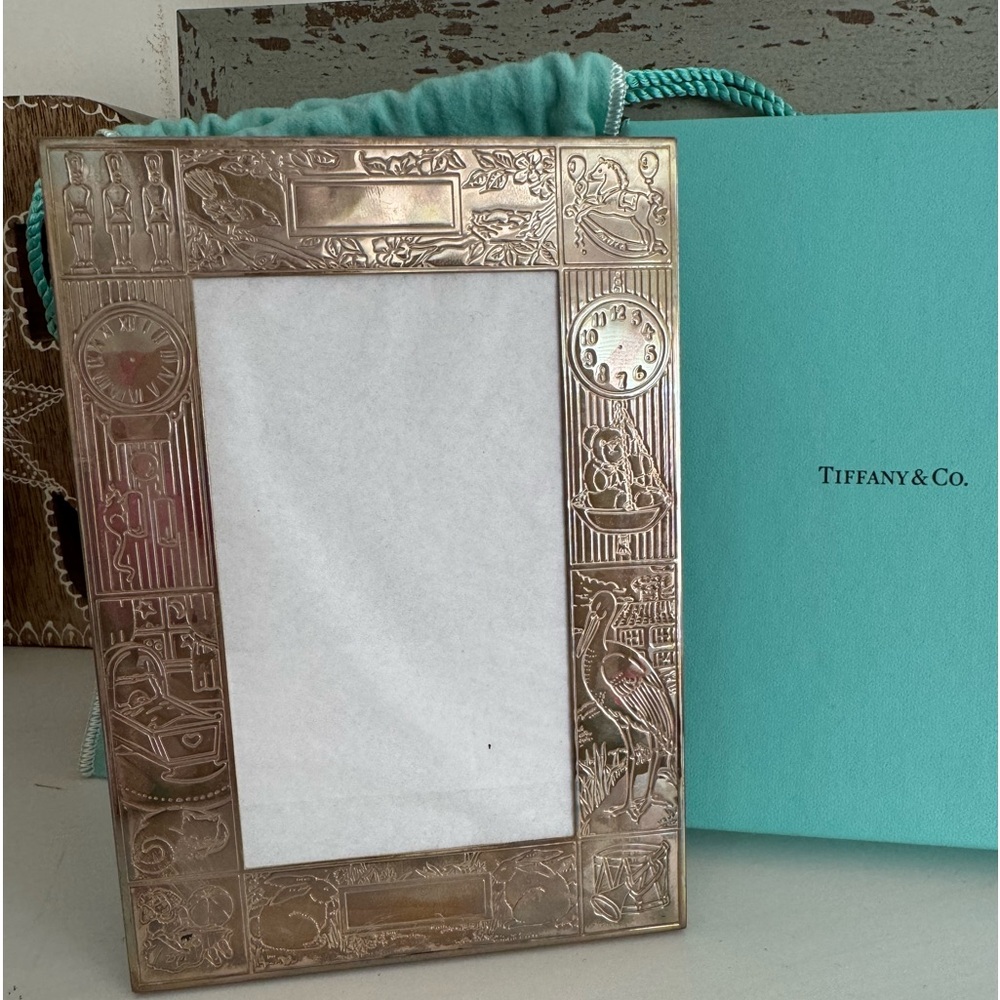 Tiffany & Co frame